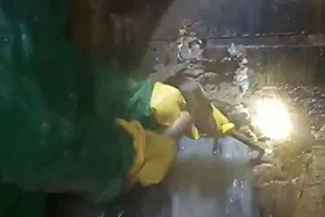 河源消防水池堵漏施工视频